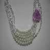 Collana di perle bianche